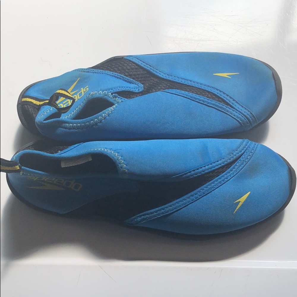 Kids speedo water shoes